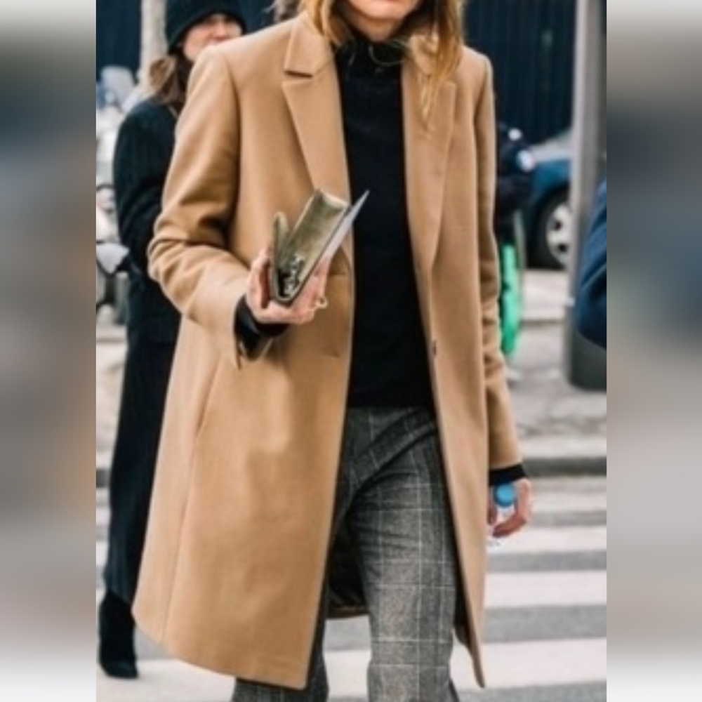Larry Levine A True American Classic Camel Tan Wool Coat Size 2
